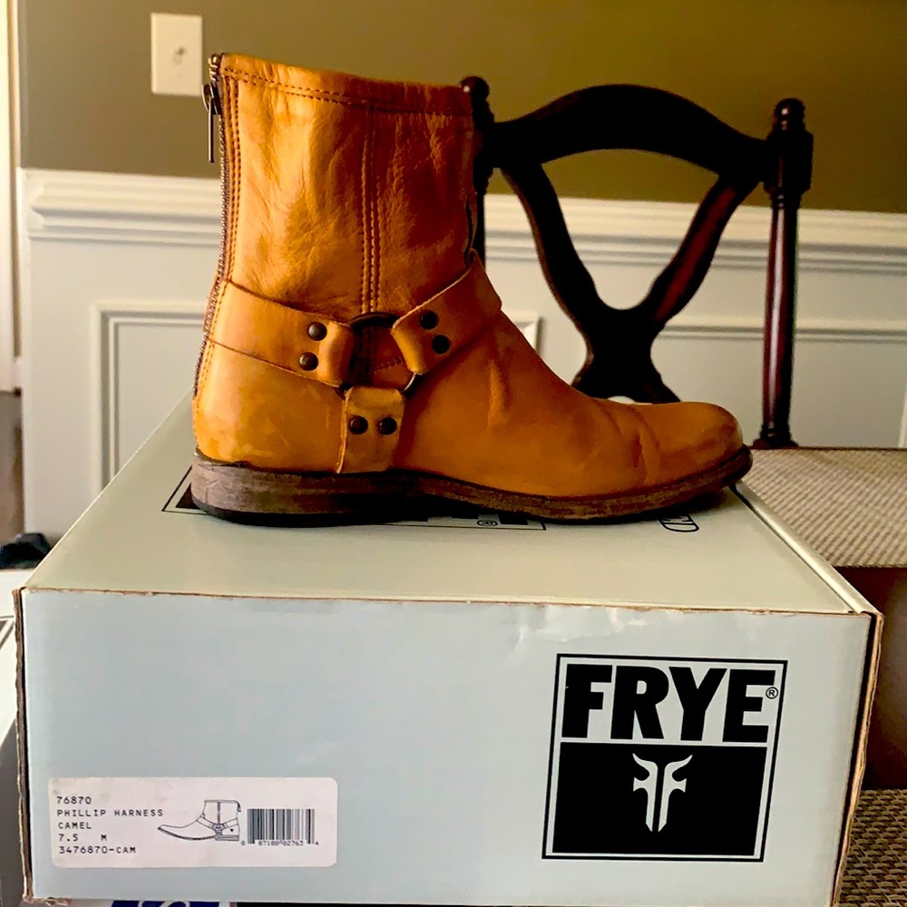 Frye boot, Phillip Harness, Vamel
